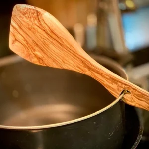 Olive Wood Spatula with Pot Hook